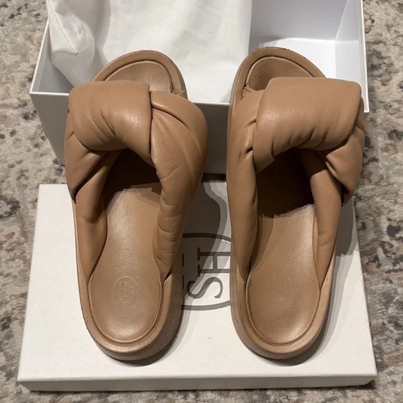 Ash Tan Women's Mules - Picture 1 of 5